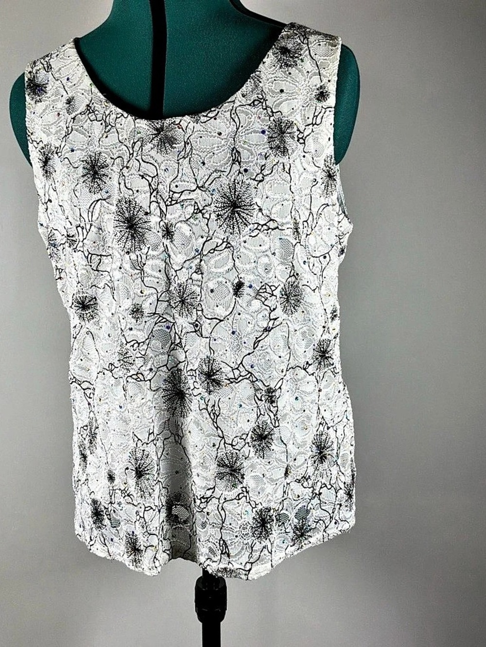 Vintage Sleeveless Tank in White & Black Multicolored Sparkle Sequins Size XL